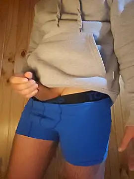 makako6369 Show in webcam