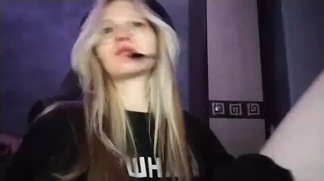 eliseida Adlı Modelin Canlı XXX Sohbeti