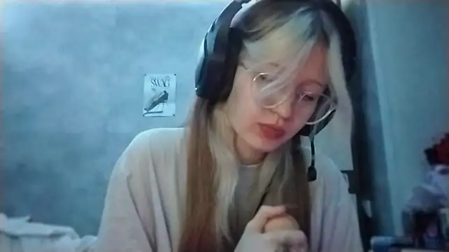 eliseida Adlı Modelin Canlı XXX Sohbeti
