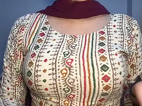 Preet_Kaur: διαδικτυακό σόου στην κάμερα