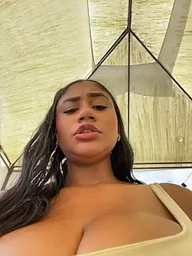 NayTorres' Webcam Show