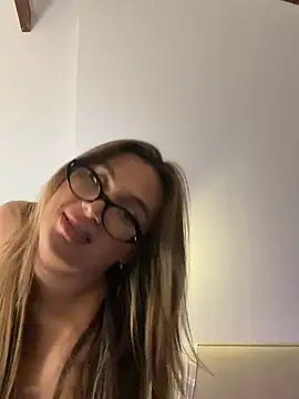 Show de Romina_rousse na webcam