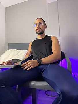 Show de Marco_Moretti na webcam
