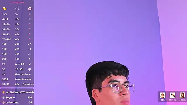 Alessandrocruz Adlı Modelin Web Kamerası Şovu