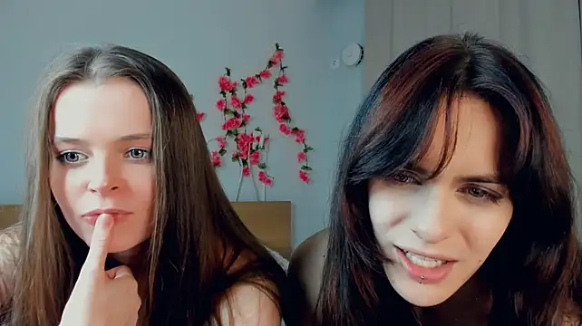 KrystalTrudel webkamerás műsora