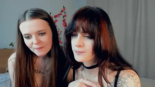 KrystalTrudel Show in webcam