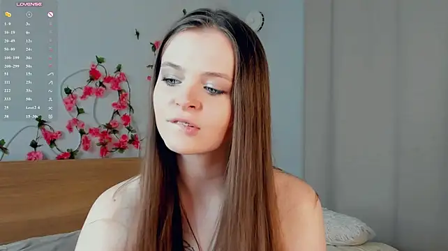KrystalTrudel: вебкам-шоу