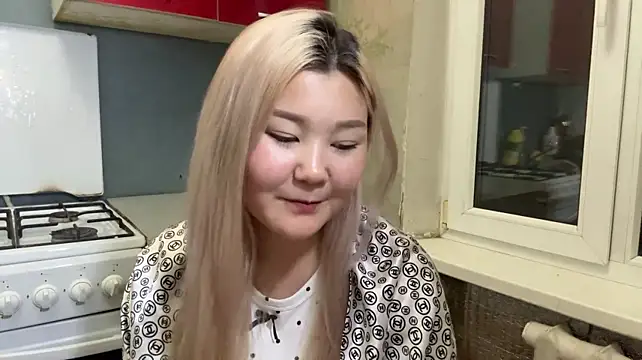 FoldedFood live XXX chat