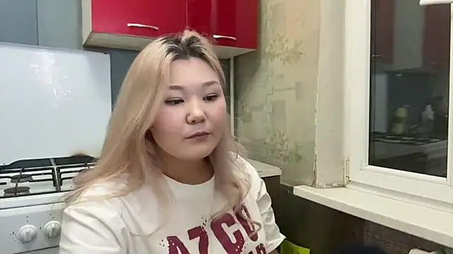 FoldedFood 网络视讯表演