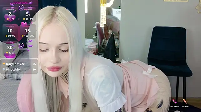 CloudyUniasia's Webcam Show
