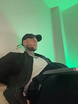 Вебкам-шоу michael_fx1
