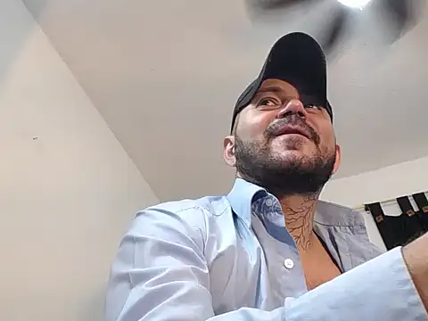 AlphaDripXL_ webcam show