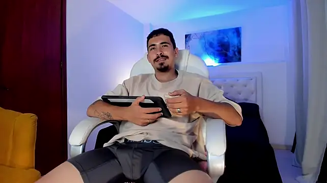 AxelKnightt's Webcam Show