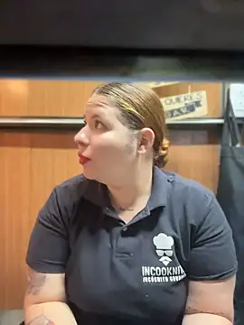 valentinaluxxe Live XXX-chat