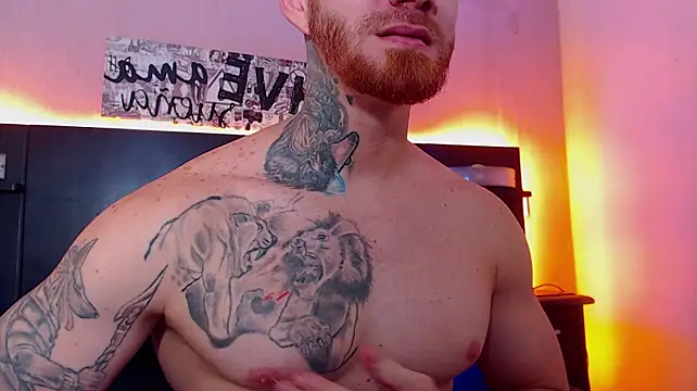 Show modela hottcockguy na web-kameri