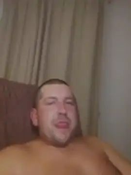 Adi8813 Webcam show