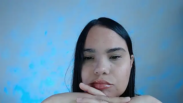 nicolle_jenifer's Webcam Show