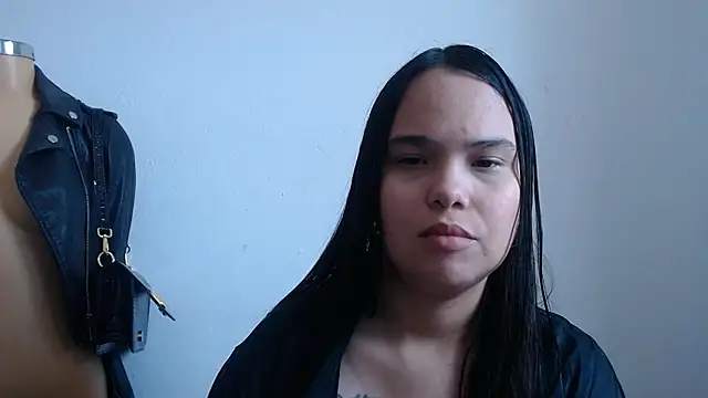 عرض كام nicolle_jenifer