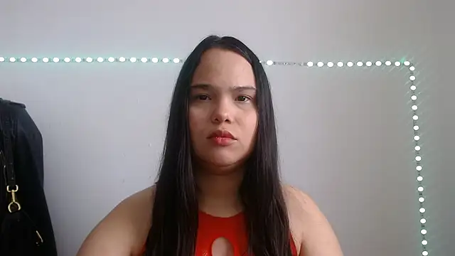 Show de nicolle_jenifer na webcam