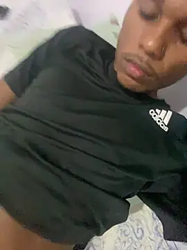 Show modela murilo114 na web-kameri