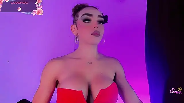 הופעת וובקאם של Tiana_leall