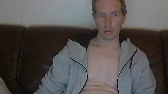 2small4you83 webcam show