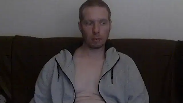 2small4you83 webcam show