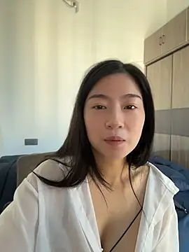 Olivia_0919 Show Webcam