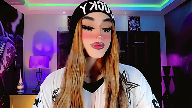 Sexy_sofiahot webcam show