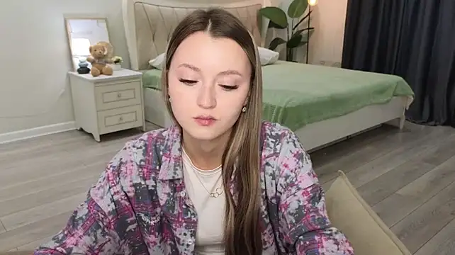 Chat +18 de AdriannaRadde ao vivo