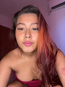 _MiaWild's Live XXX Chat