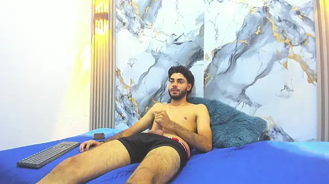 dashmonroe webcam show