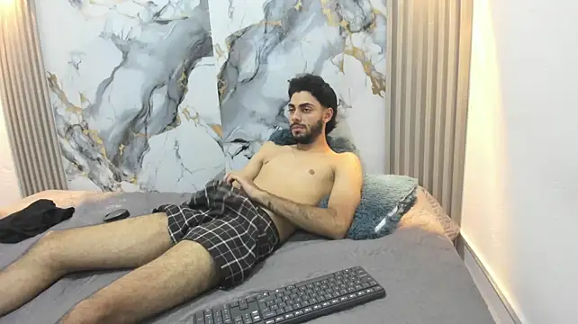 Онлайн чат XXX dashmonroe