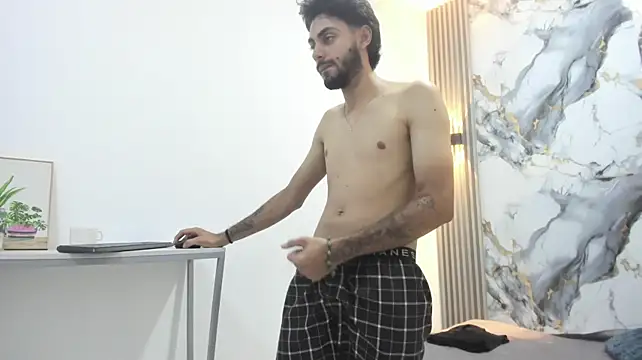 dashmonroe Adlı Modelin Web Kamerası Şovu