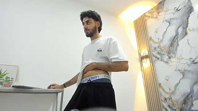 dashmonroe Webcam Show