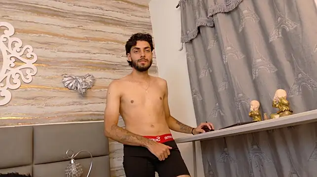 Show modela dashmonroe na web-kameri