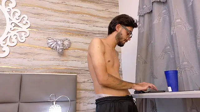 Вебкам-шоу dashmonroe