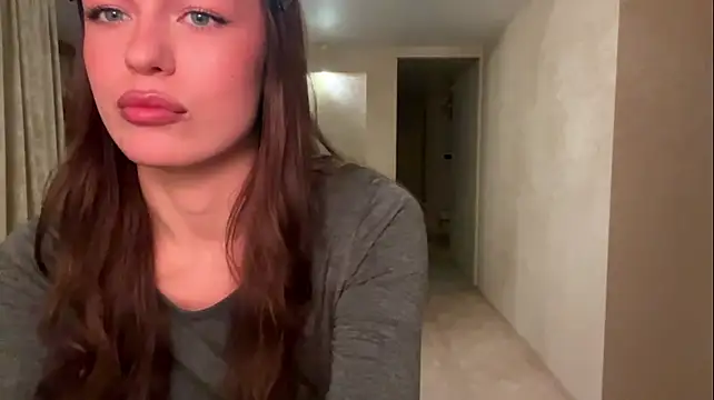 SybilAispuro Show in webcam