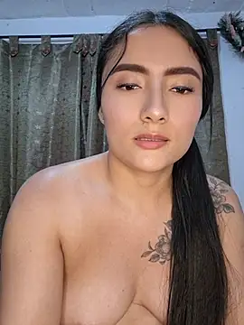 Show Webcam de Lauraa_Duque
