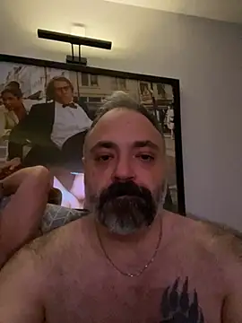 persbear88 Webcam Show