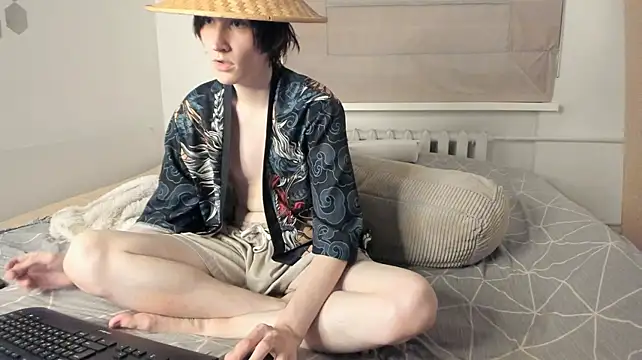 Raven_Dust Show Webcam
