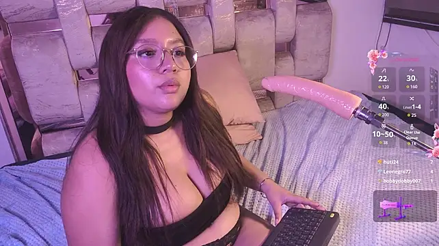 EmaValvet Webcam-Show