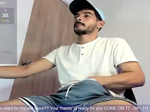 brandon_hill: διαδικτυακό σόου στην κάμερα