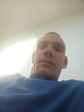 xoxoBoy34 – webcam-show