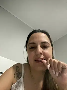 Show de MayaGarcia40 na webcam