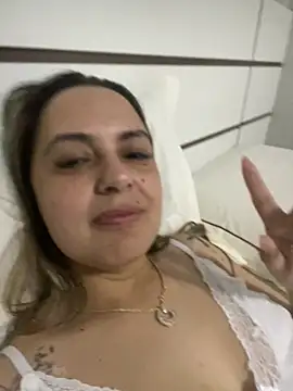 Chat +18 de MayaGarcia40 ao vivo