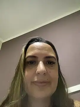 Show de MayaGarcia40 na webcam