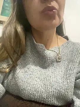 Chat +18 de MayaGarcia40 ao vivo