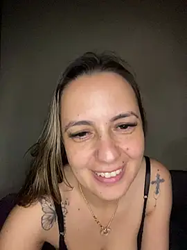 Show de MayaGarcia40 na webcam