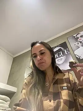 MayaGarcia40 Adlı Modelin Canlı XXX Sohbeti